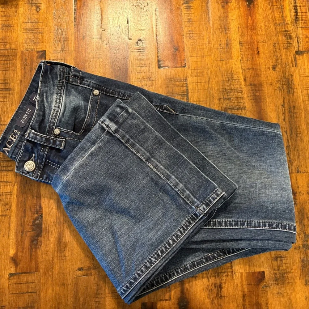Grace in LA Easy Fit Embellished Bootcut Jeans Dark Wash Size 27 Denim - Picture 4 of 7